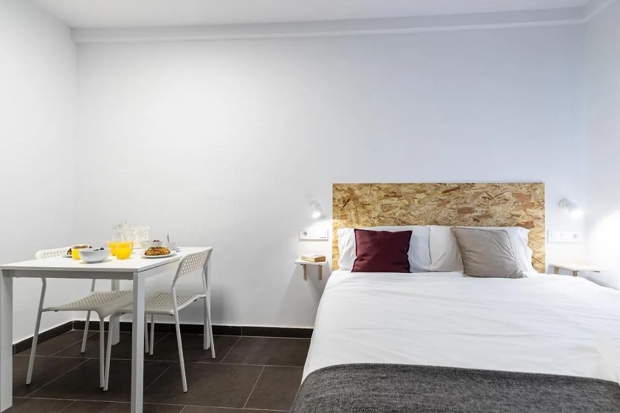Fun Building Studios By Homeabout Málaga 0*,