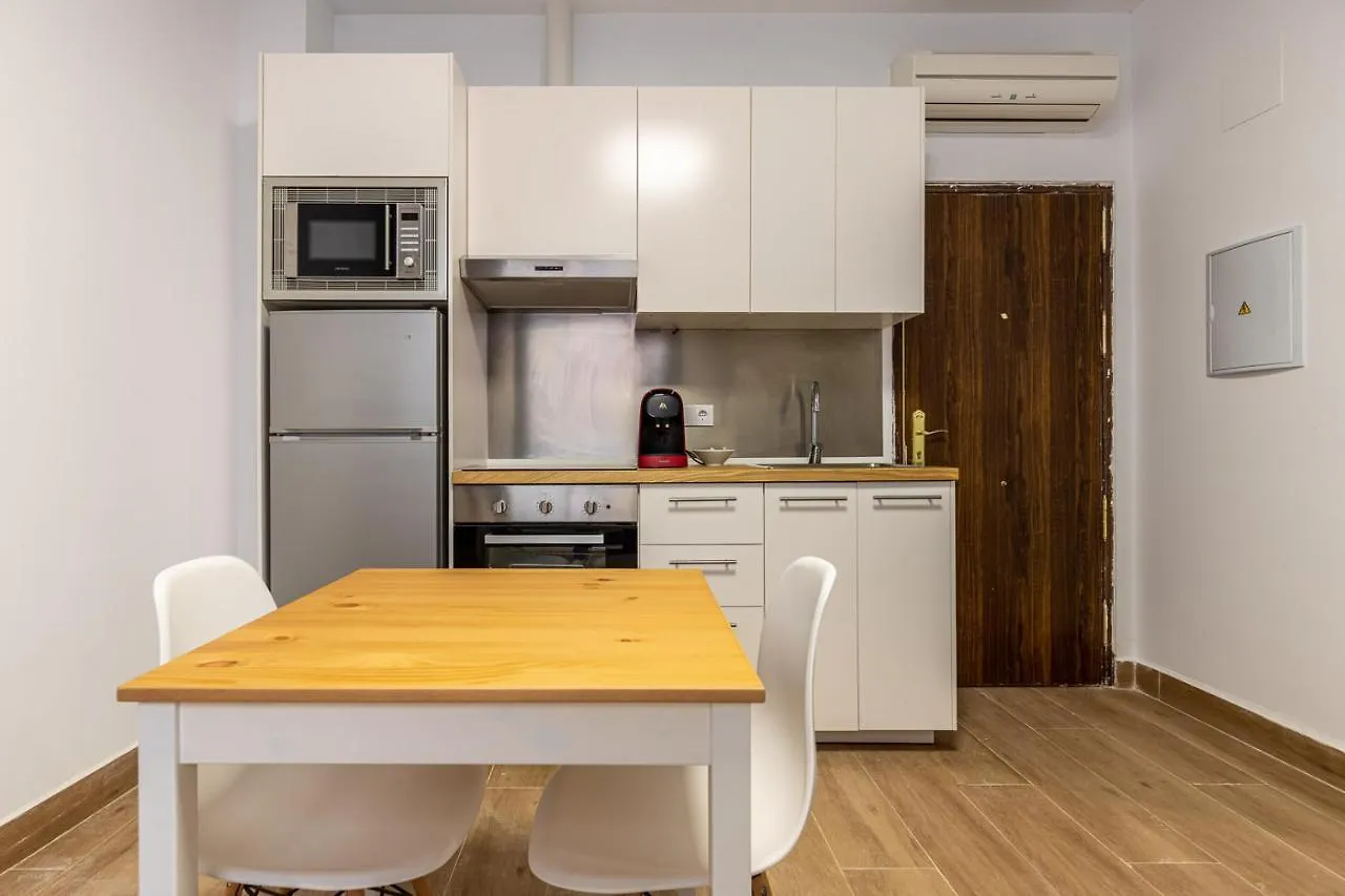 Fun Building Studios By Homeabout Málaga